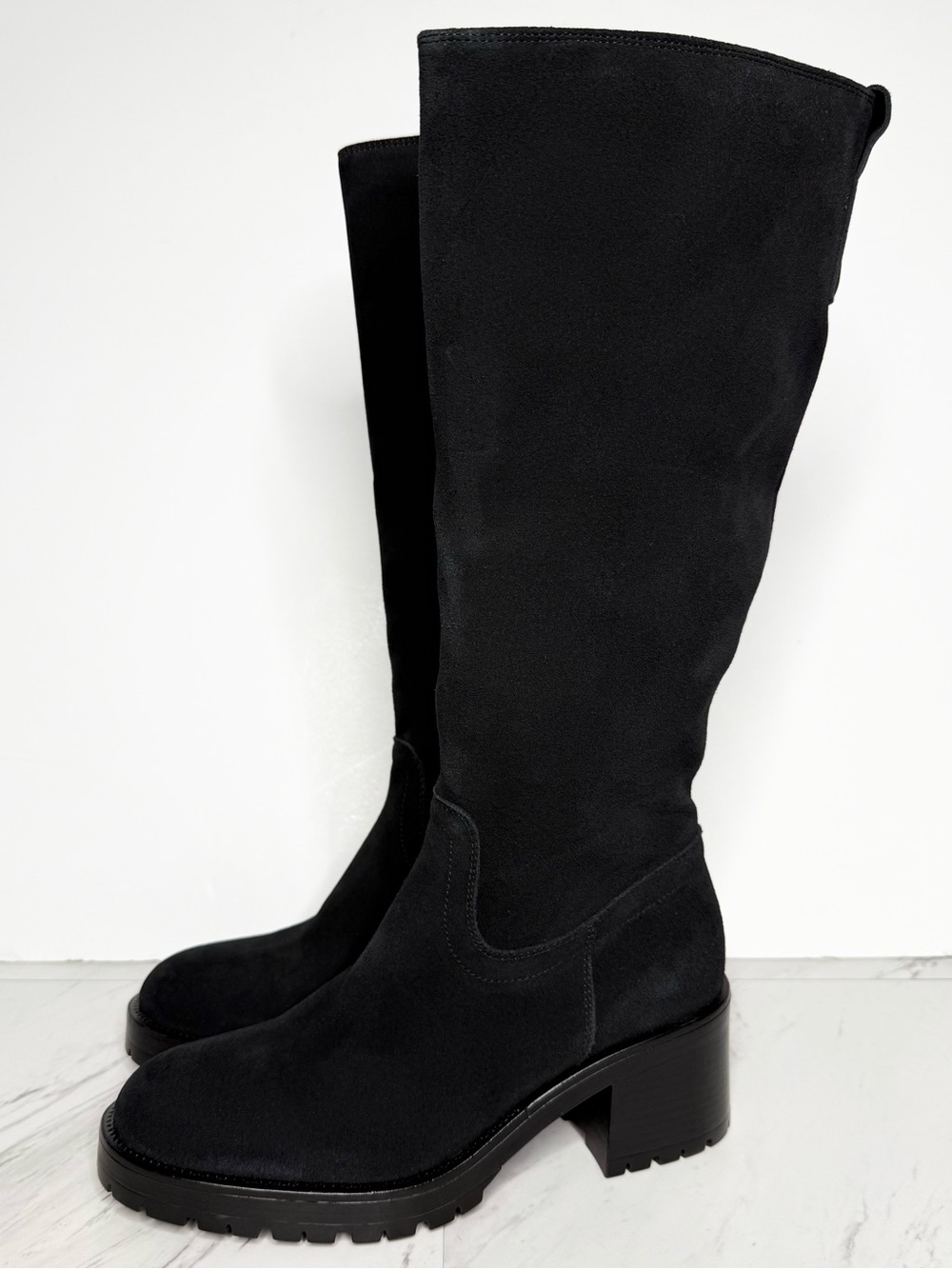 La Canadienne Black Suede Tall Heeled Boot 39